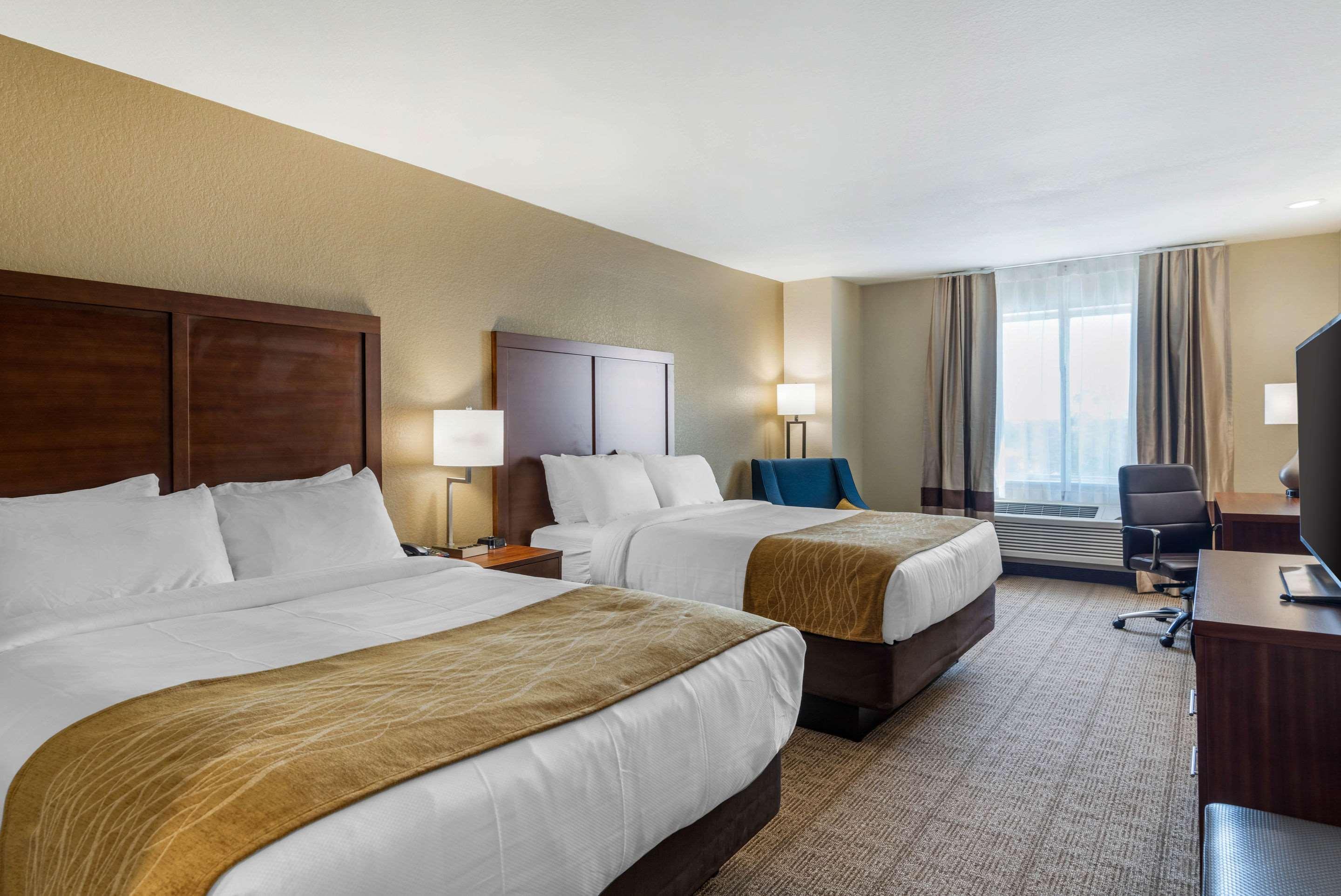 Comfort Inn&suites 2*